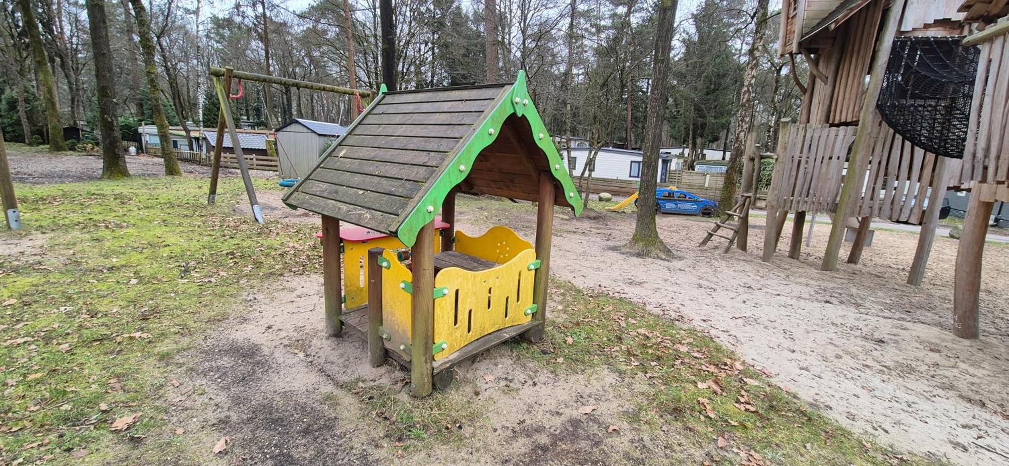 Het Veluwse Boshuisje Knus Chalet Met Omheinde Tuin Op De Veluwe Hoenderloo Esterno foto
