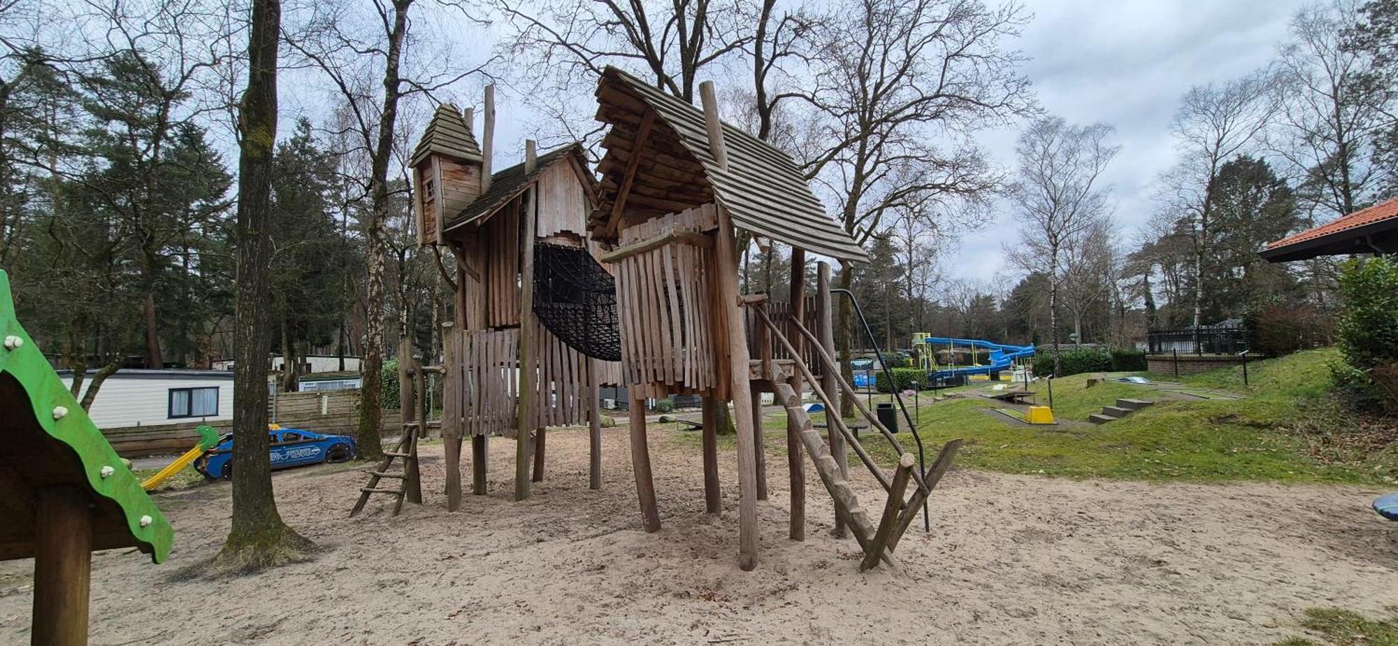 Het Veluwse Boshuisje Knus Chalet Met Omheinde Tuin Op De Veluwe Hoenderloo Esterno foto